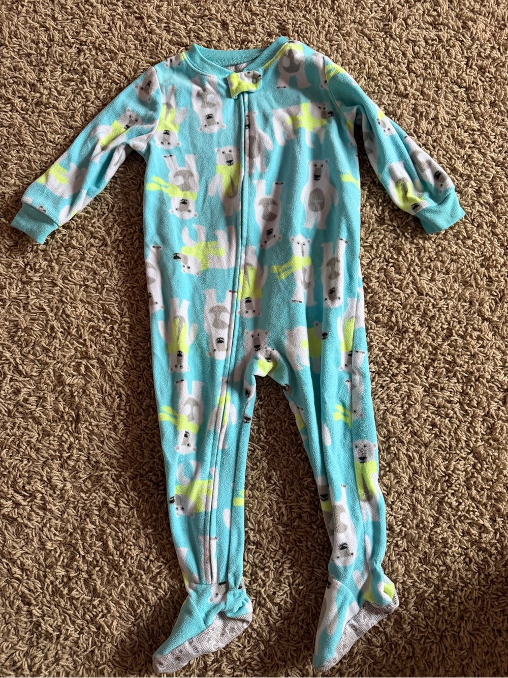 Carter’s Fleece Footed Pajamas Size 2T – Polar Bear Print